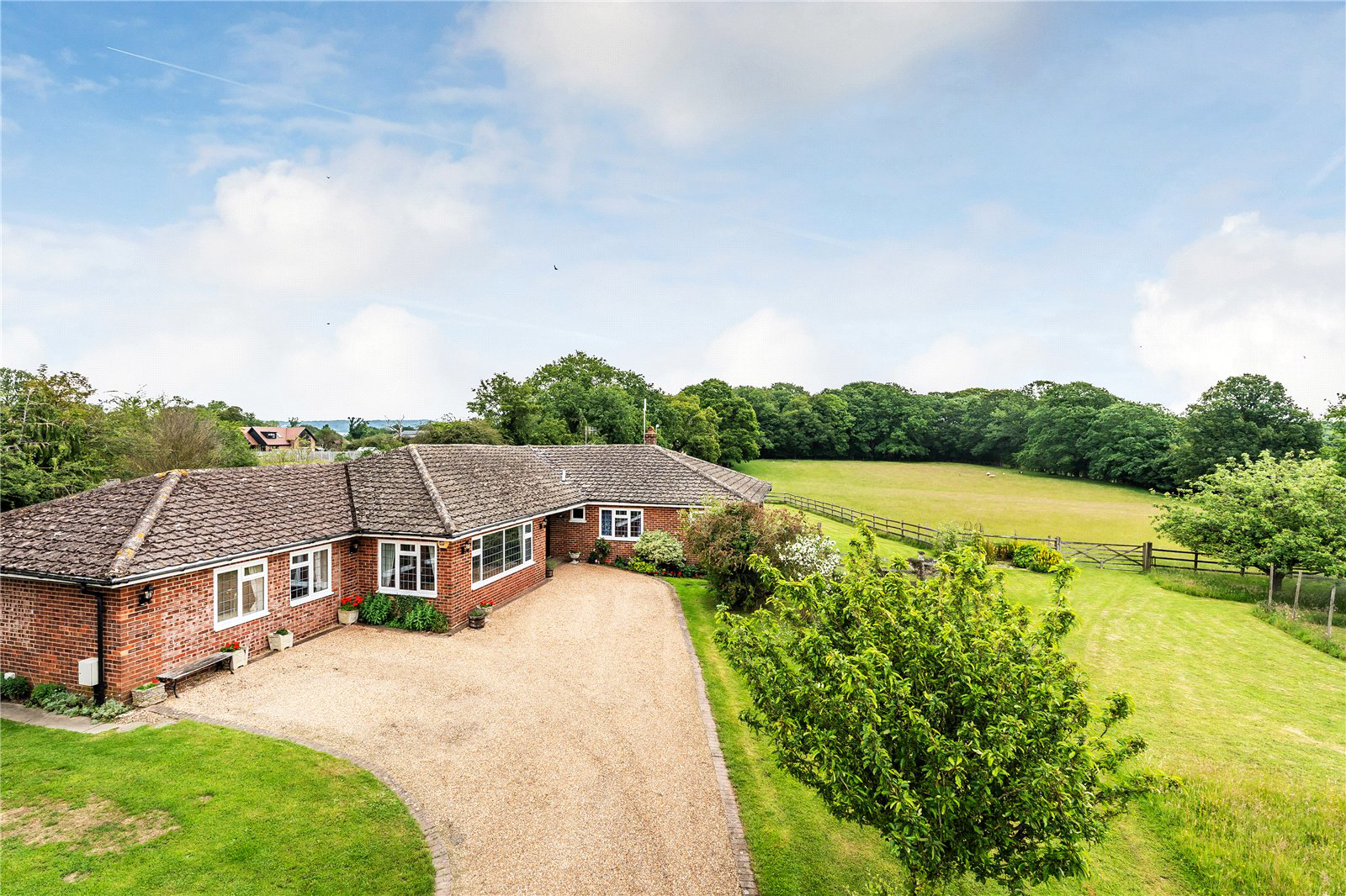 Dwelly Lane, Edenbridge, Kent, TN8