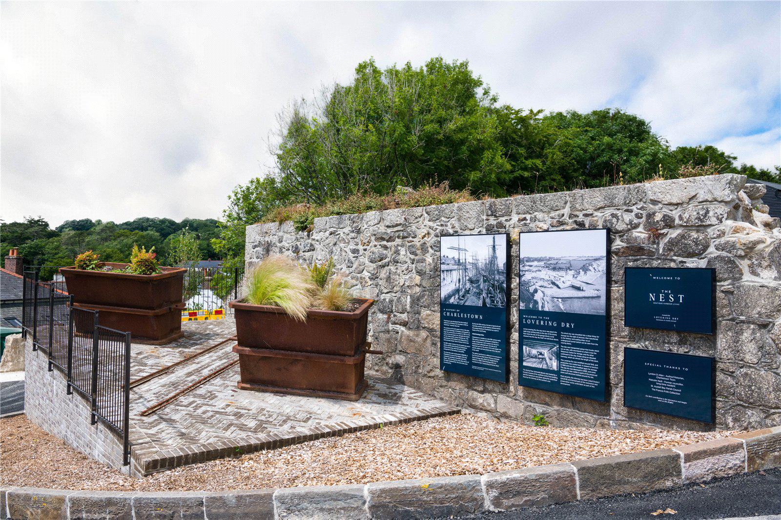 Lovering Dry, Charlestown, St. Austell, Cornwall, PL25, photo 15
