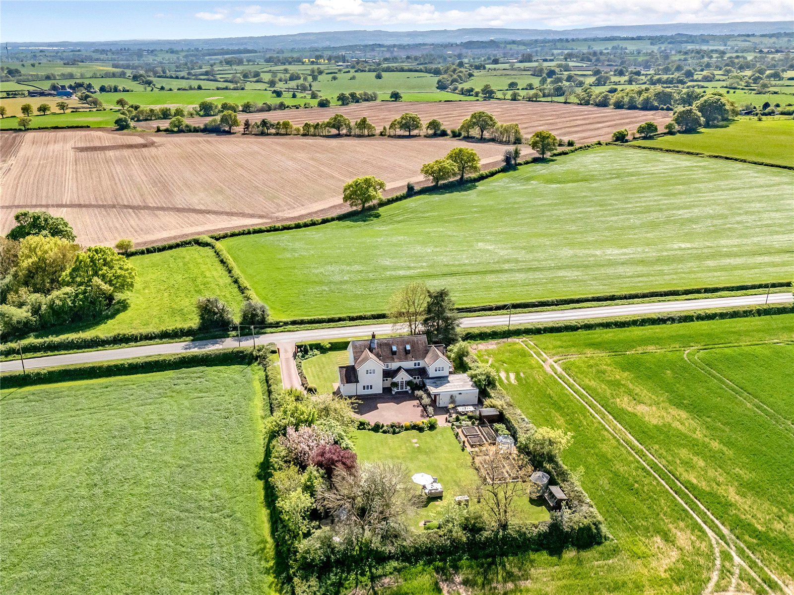 Abbots Bromley Road, Hoar Cross, Burton-on-Trent, Staffordshire, DE13, photo 39