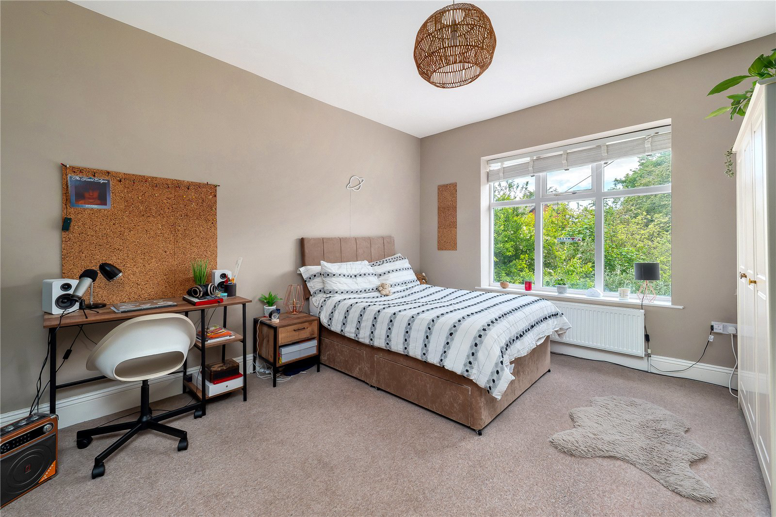 Crescent Road, Hale, WA15, photo 17