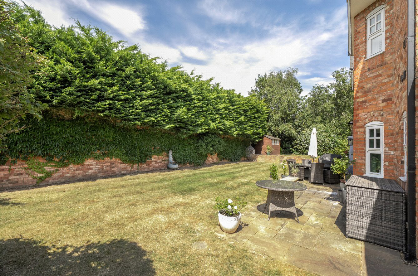 Woodlands Grange, Earls Barton, Northamptonshire, NN6, photo 27