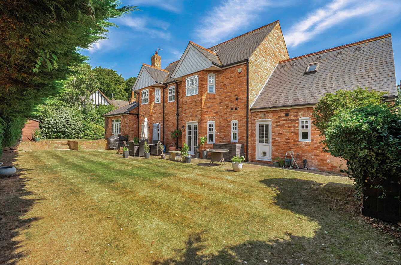 Woodlands Grange, Earls Barton, Northamptonshire, NN6, photo 3
