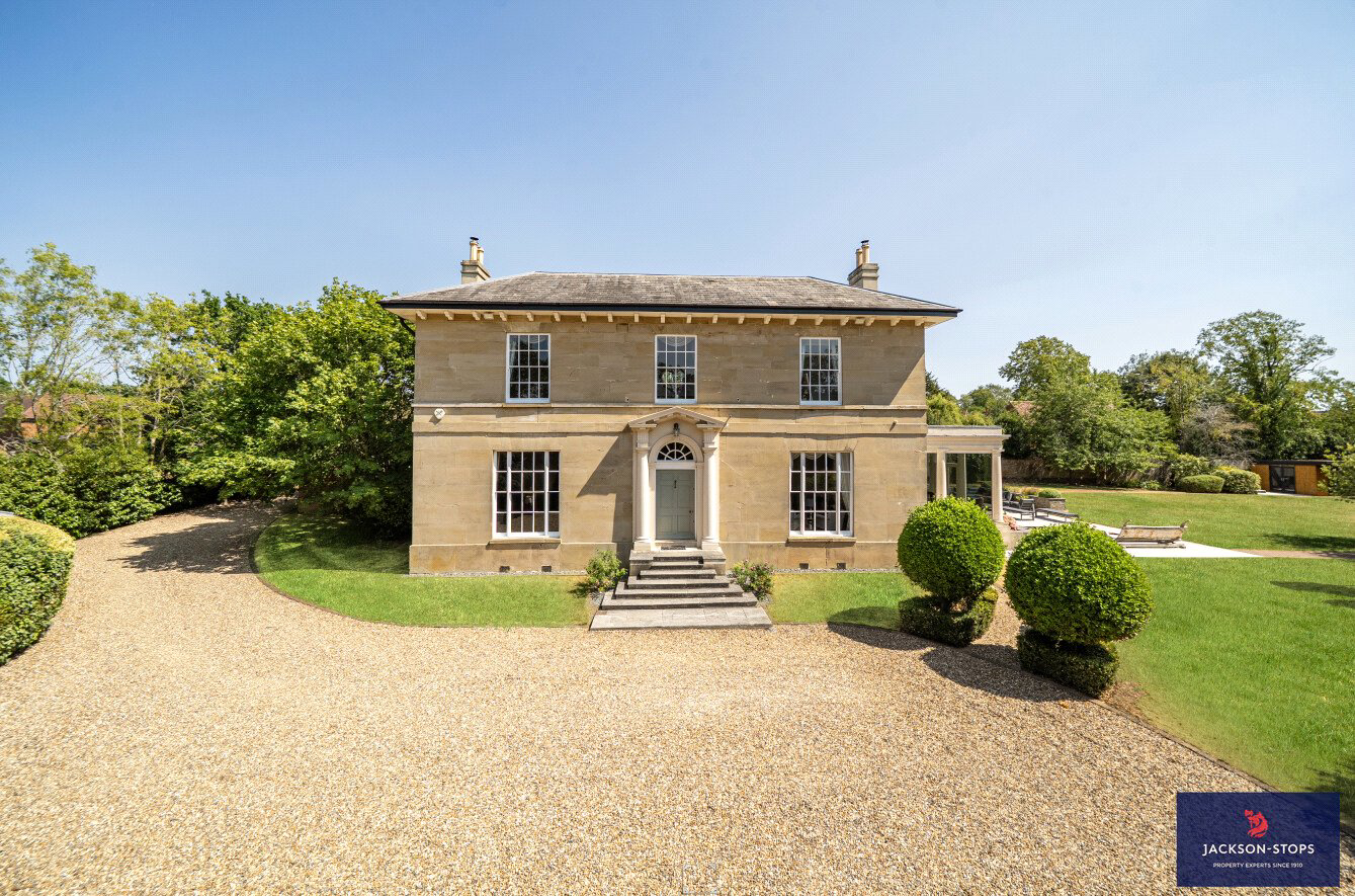 Shenley Park, Shenley Church End, Milton Keynes, Buckinghamshire, MK5