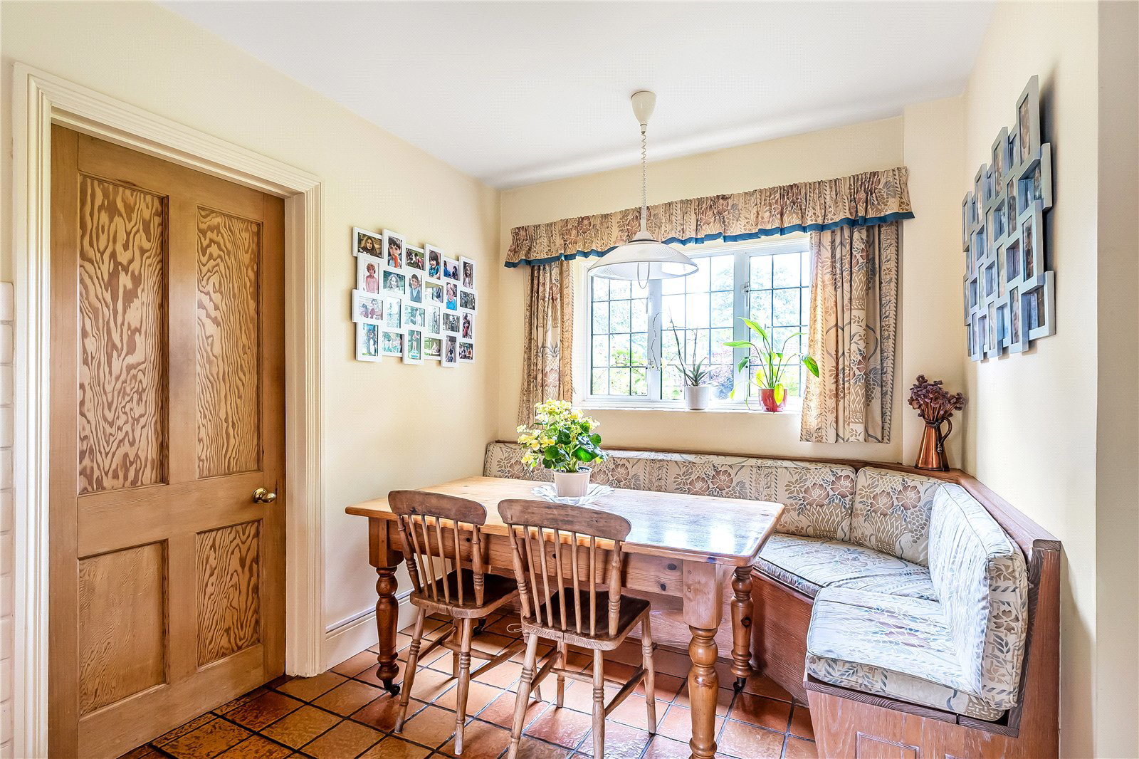 Breakfast Room