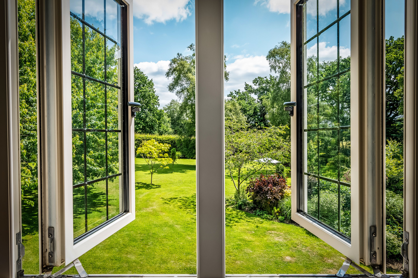 Itchingwood Common Road, Limpsfield, Oxted, Surrey, RH8, photo 16