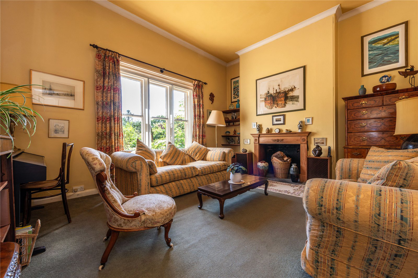 Ockley Road, Beare Green, Dorking, Surrey, RH5, photo 2