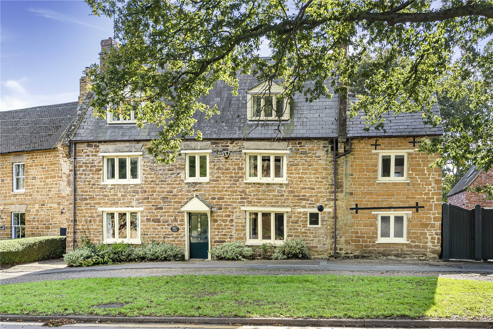 High Street, Flore, Northampton, NN7