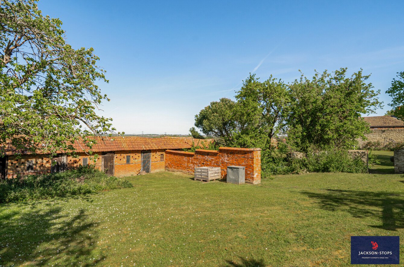 Manor Road, Grendon, Northamptonshire, NN7, photo 24