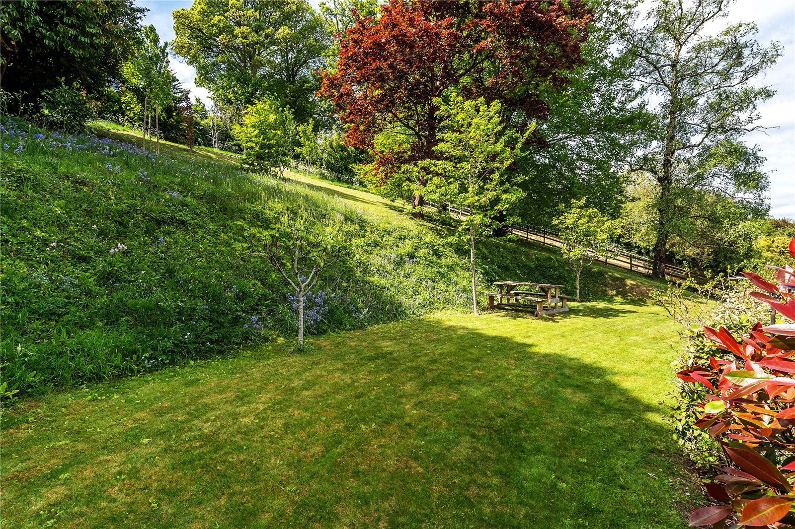 Slines Oak Road, Woldingham, Caterham, Surrey, CR3, photo 25