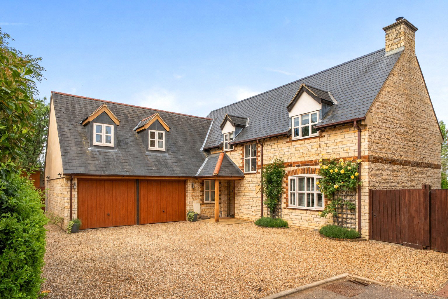 Nursery Close, Little Houghton, Northamptonshire, NN7