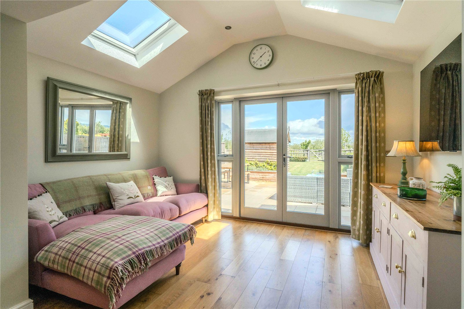 Cotswold View, Sedgeberrow, Evesham, Worcestershire, WR11, photo 3