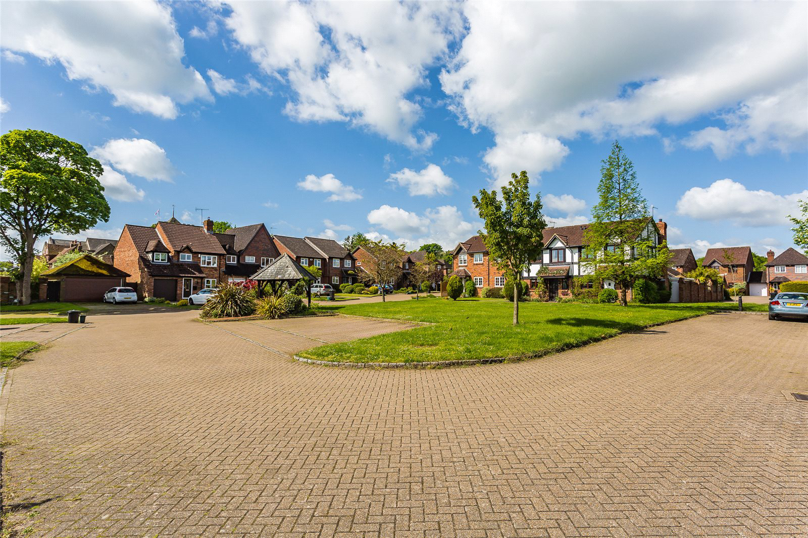 Clerks Croft, Bletchingley, Redhill, Surrey, RH1, photo 13