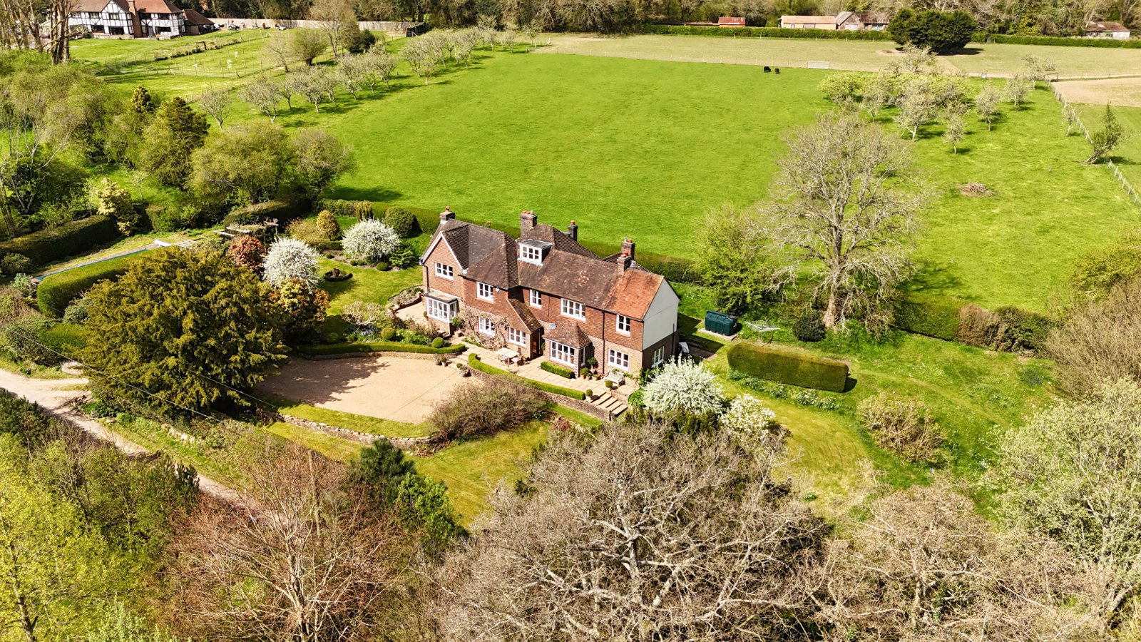 School Lane, Nutley, TN22