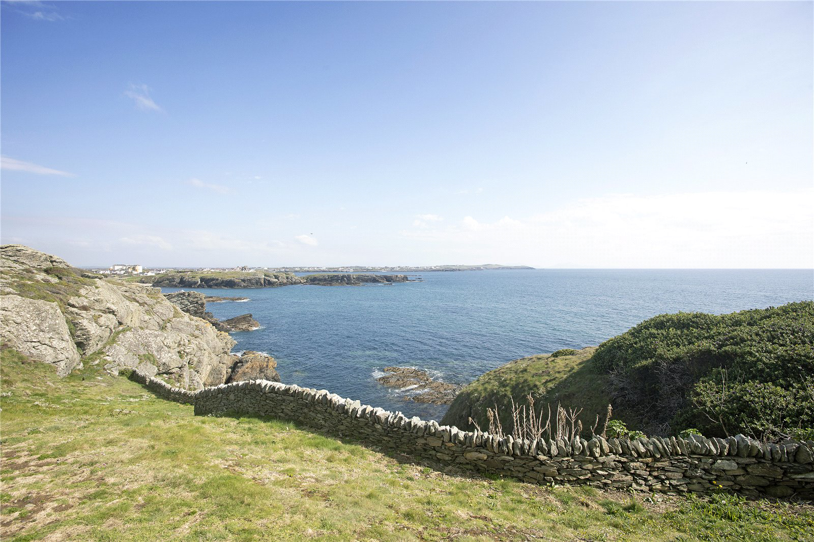 Lon Isallt, Trearddur Bay, Holyhead, Anglesey, LL65, photo 31