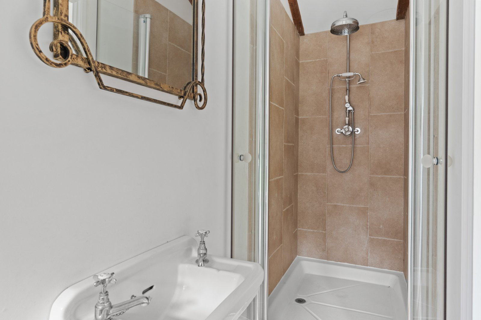 Coggeshall Road, Dedham, Colchester, Essex, CO7, photo 33
