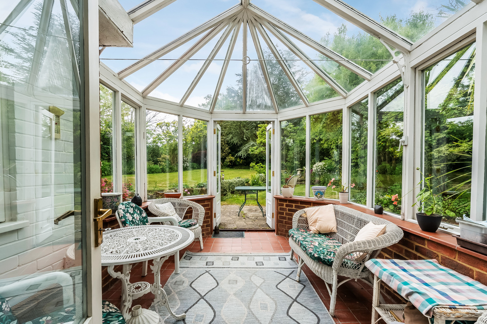 Roodlands Lane, Four Elms, Edenbridge, Kent, TN8, photo 7