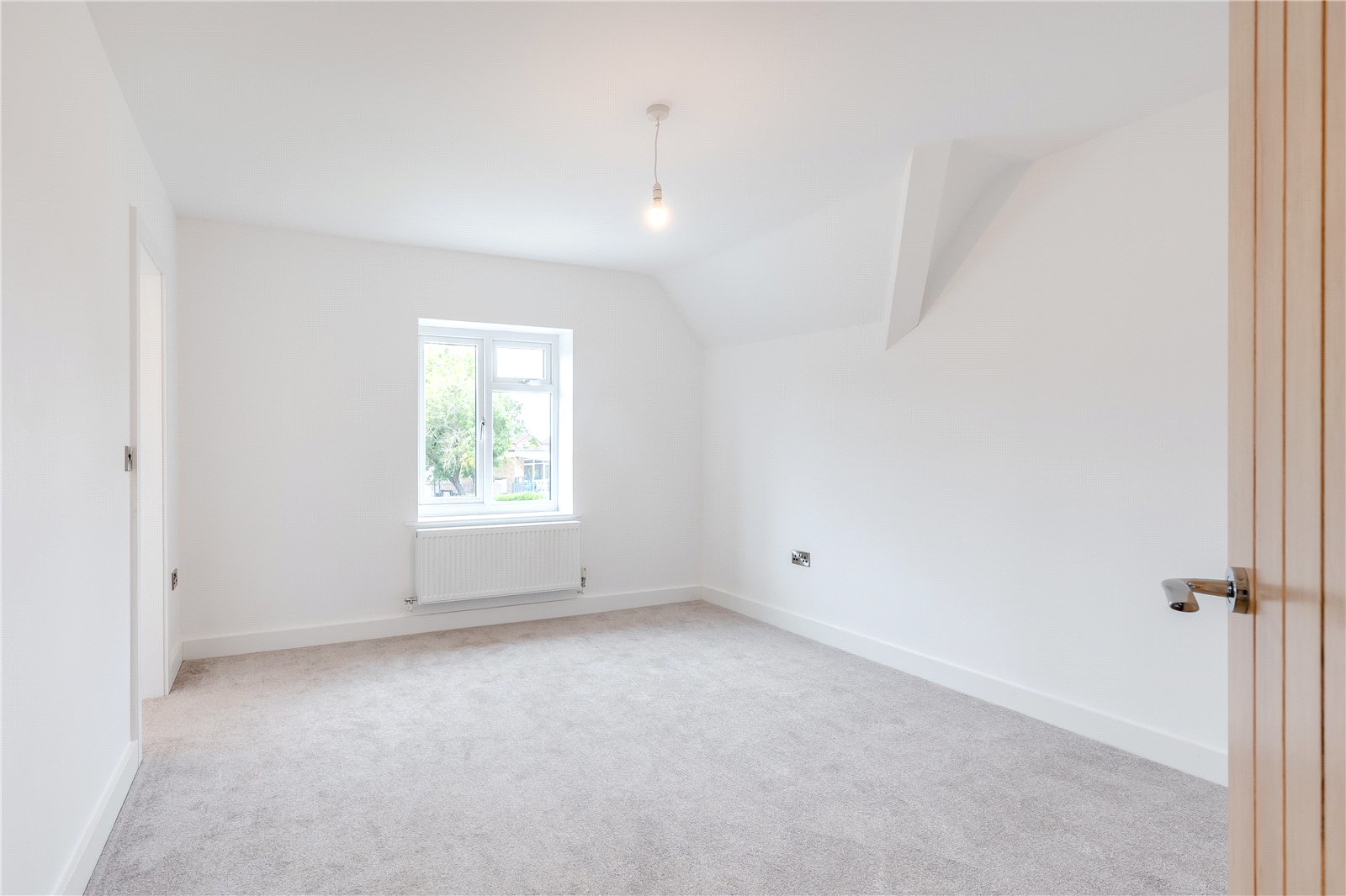 Chester Road, Marford, Wrexham, LL12, photo 21