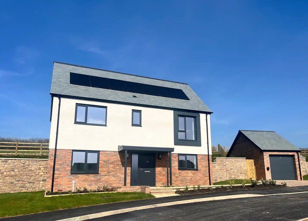 Belstone View, Chulmleigh Road, Morchard Bishop, EX17