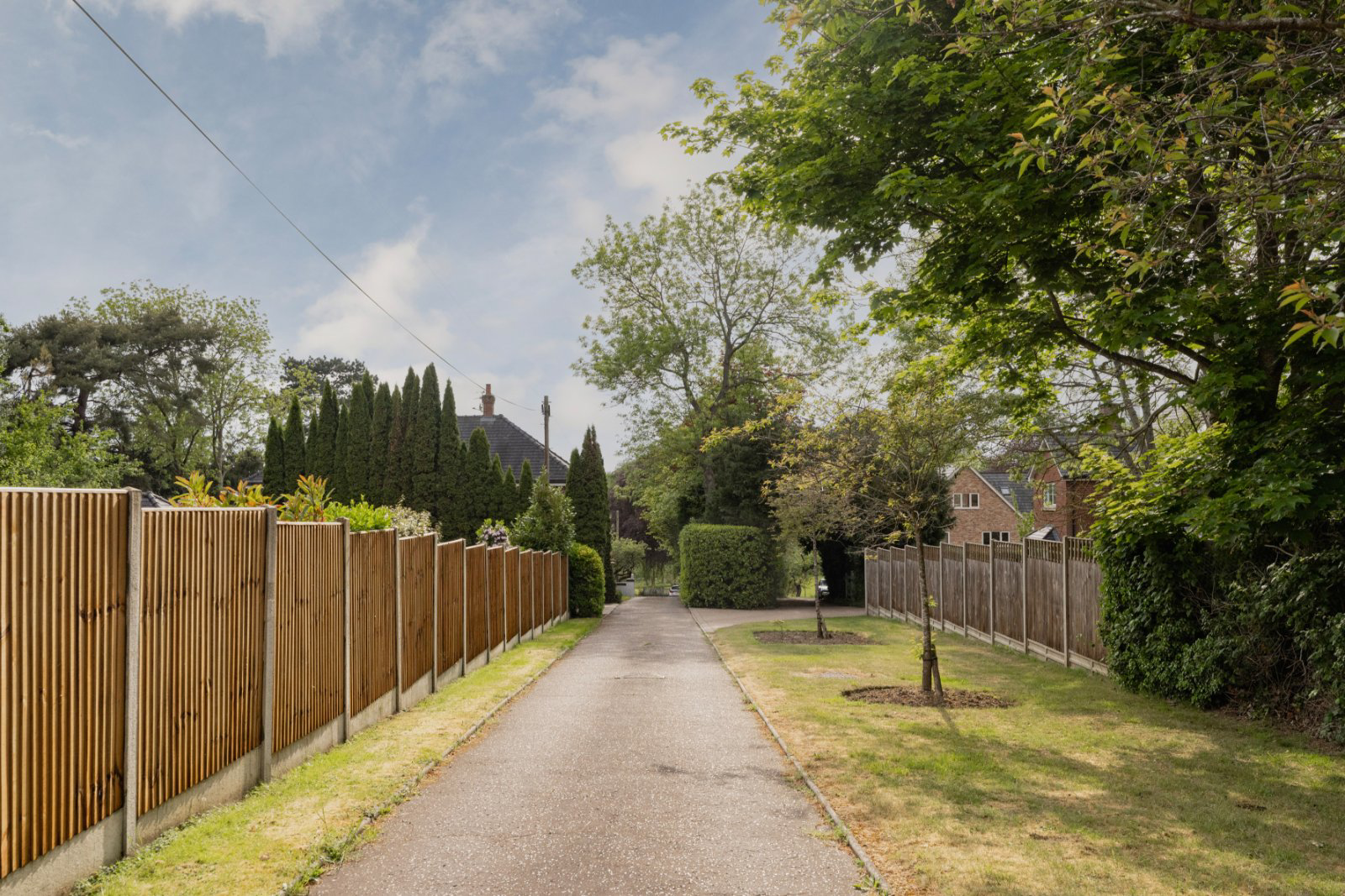 Low Road, Hellesdon, Norwich, Norfolk, NR6, photo 23