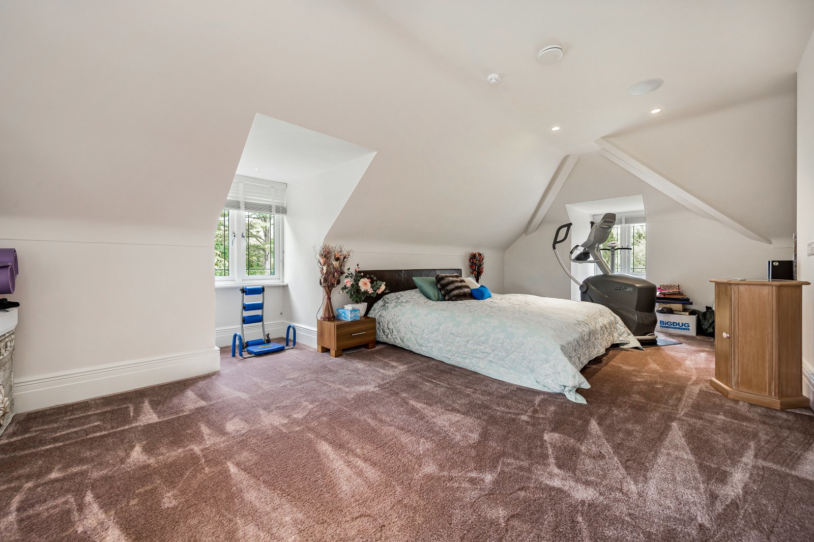 Carrwood, Hale Barns, WA15, photo 17
