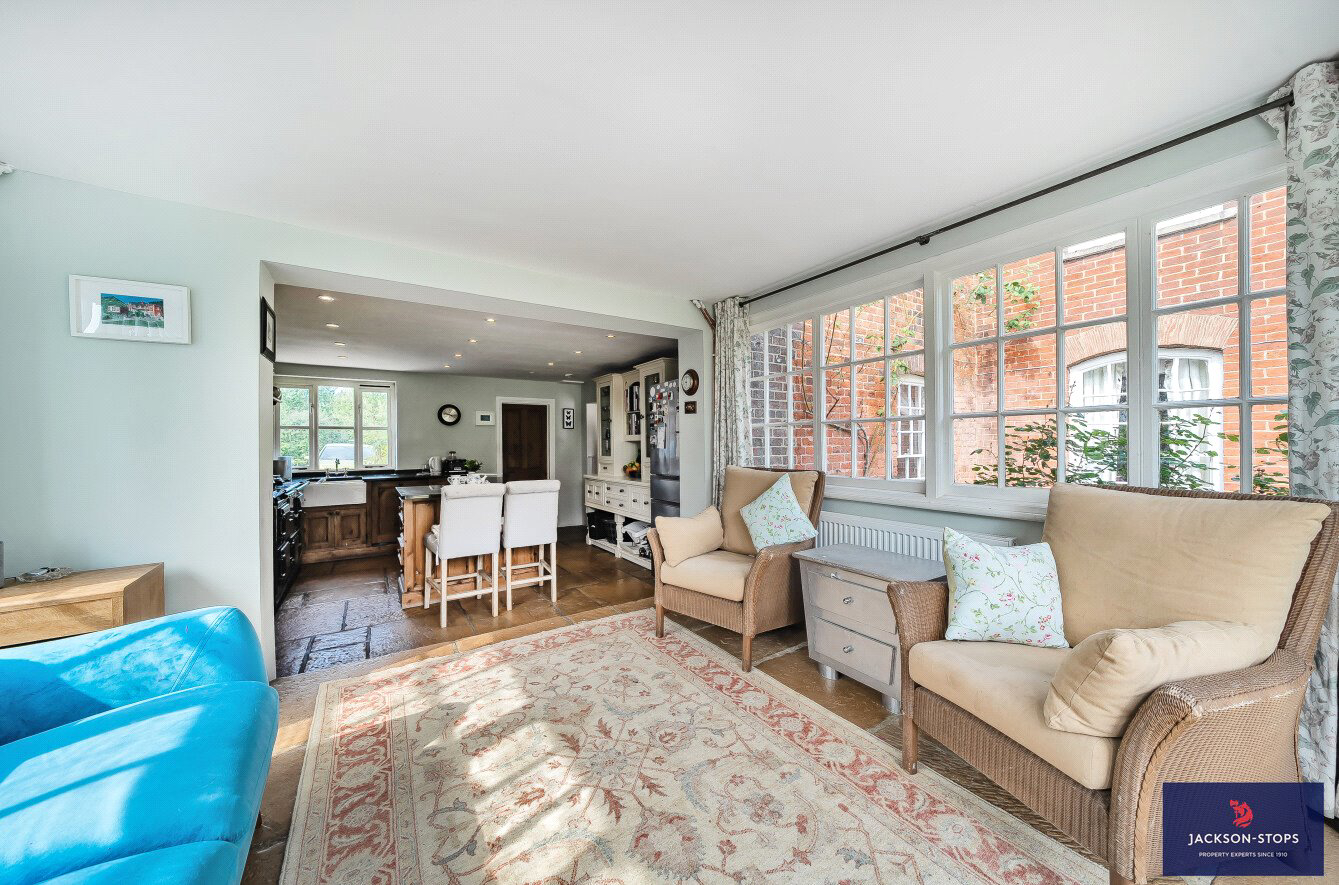 Sharpenhoe Road, Streatley, Bedfordshire, LU3, photo 8
