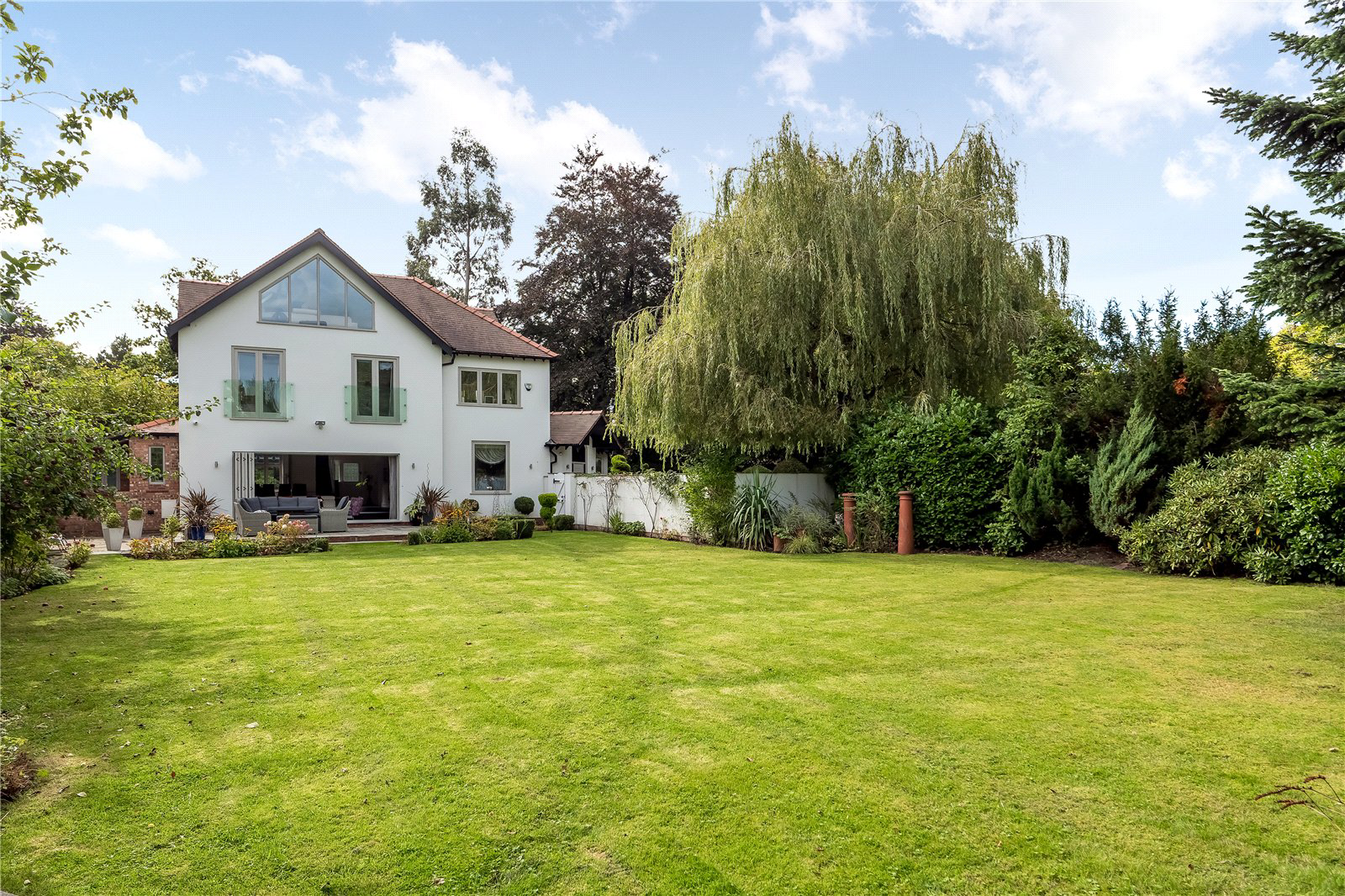 Broad Lane, Hale, WA15, photo 16