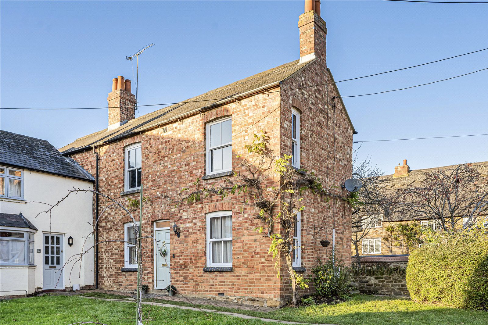 Sutton Street, Flore, Northampton, Northamptonshire, NN7