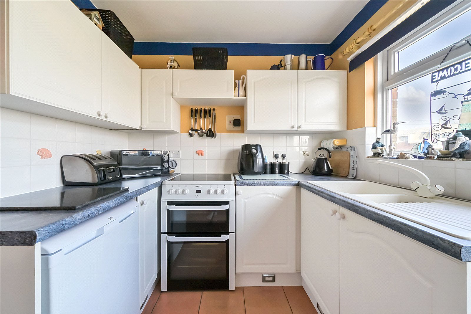 Heron Court, West Bay, Bridport, Dorset, DT6, photo 8
