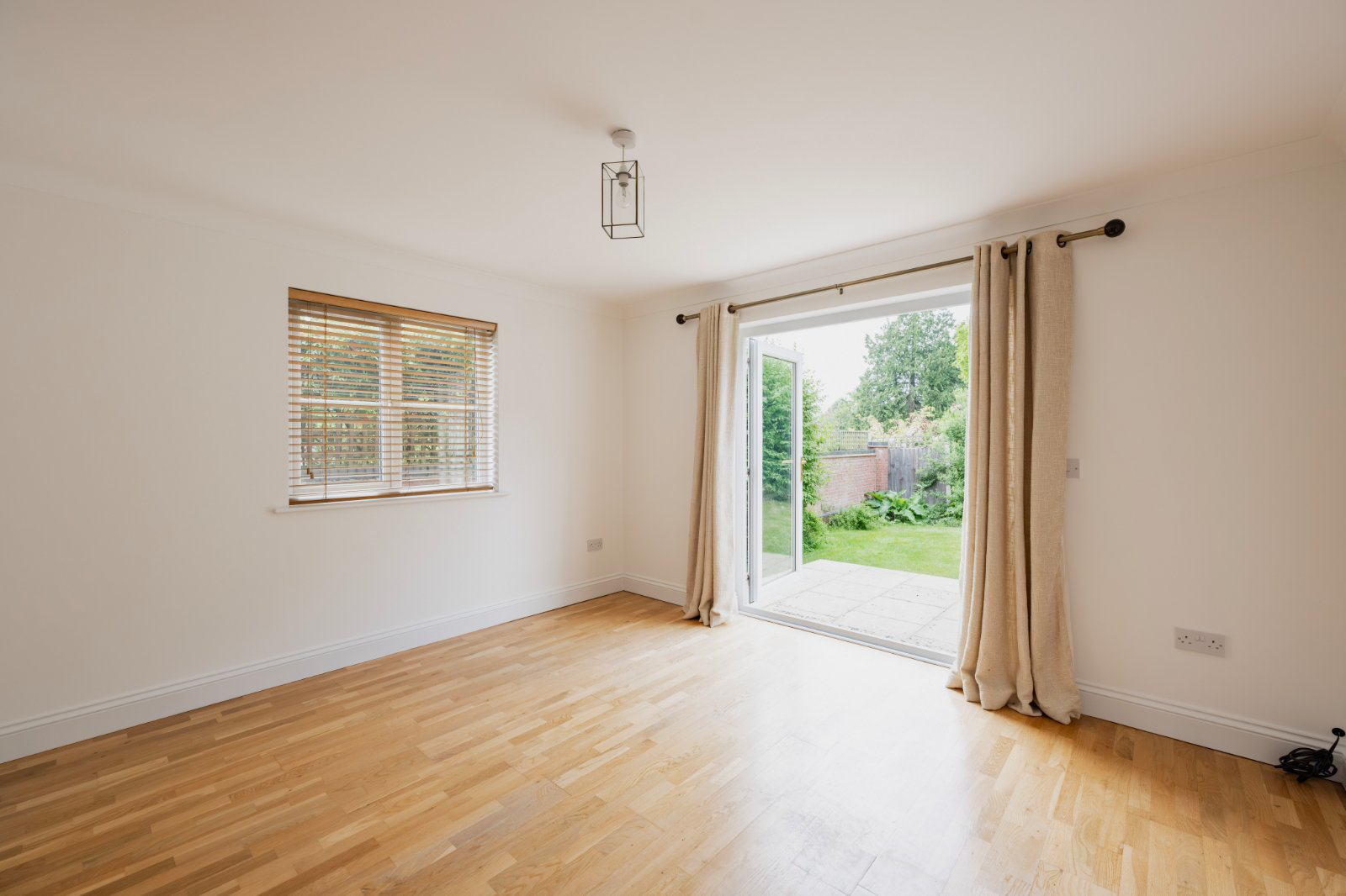 Low Road, Hellesdon, Norwich, Norfolk, NR6, photo 6