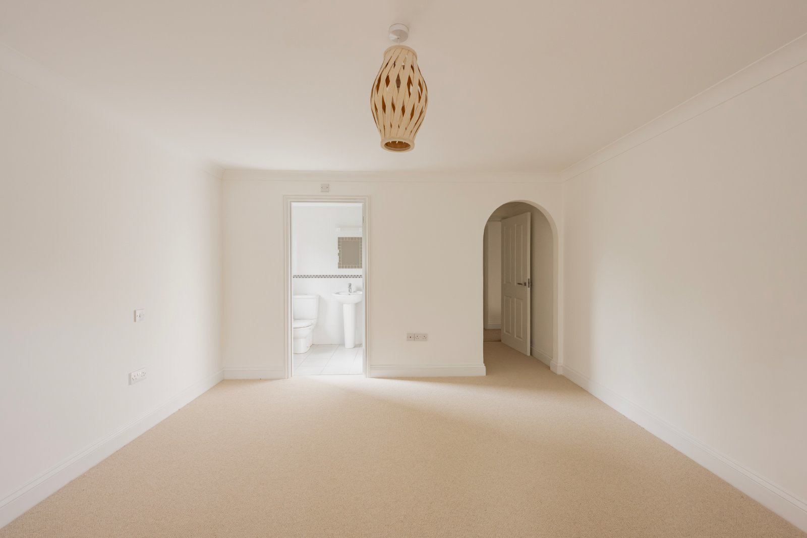 Low Road, Hellesdon, Norwich, Norfolk, NR6, photo 11