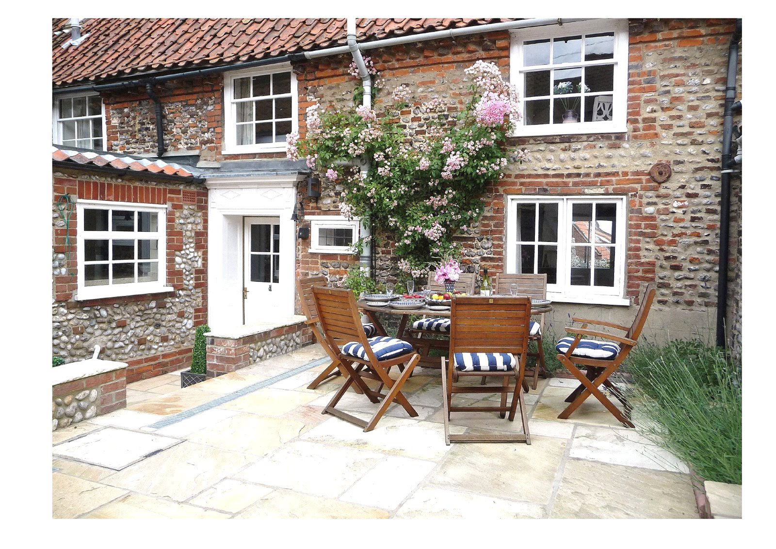 High Street, Blakeney, Norfolk, NR25, photo 3