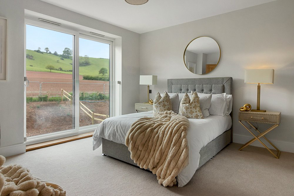 Barton Grange, Frogmire Lane, Sandford, Crediton, EX17, photo 12
