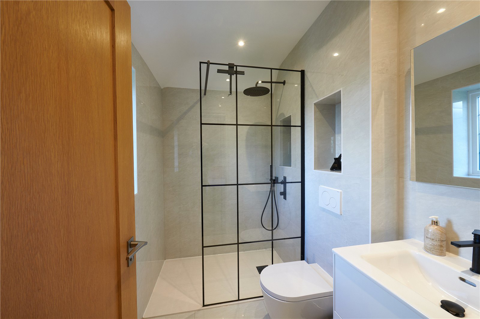 Ensuite