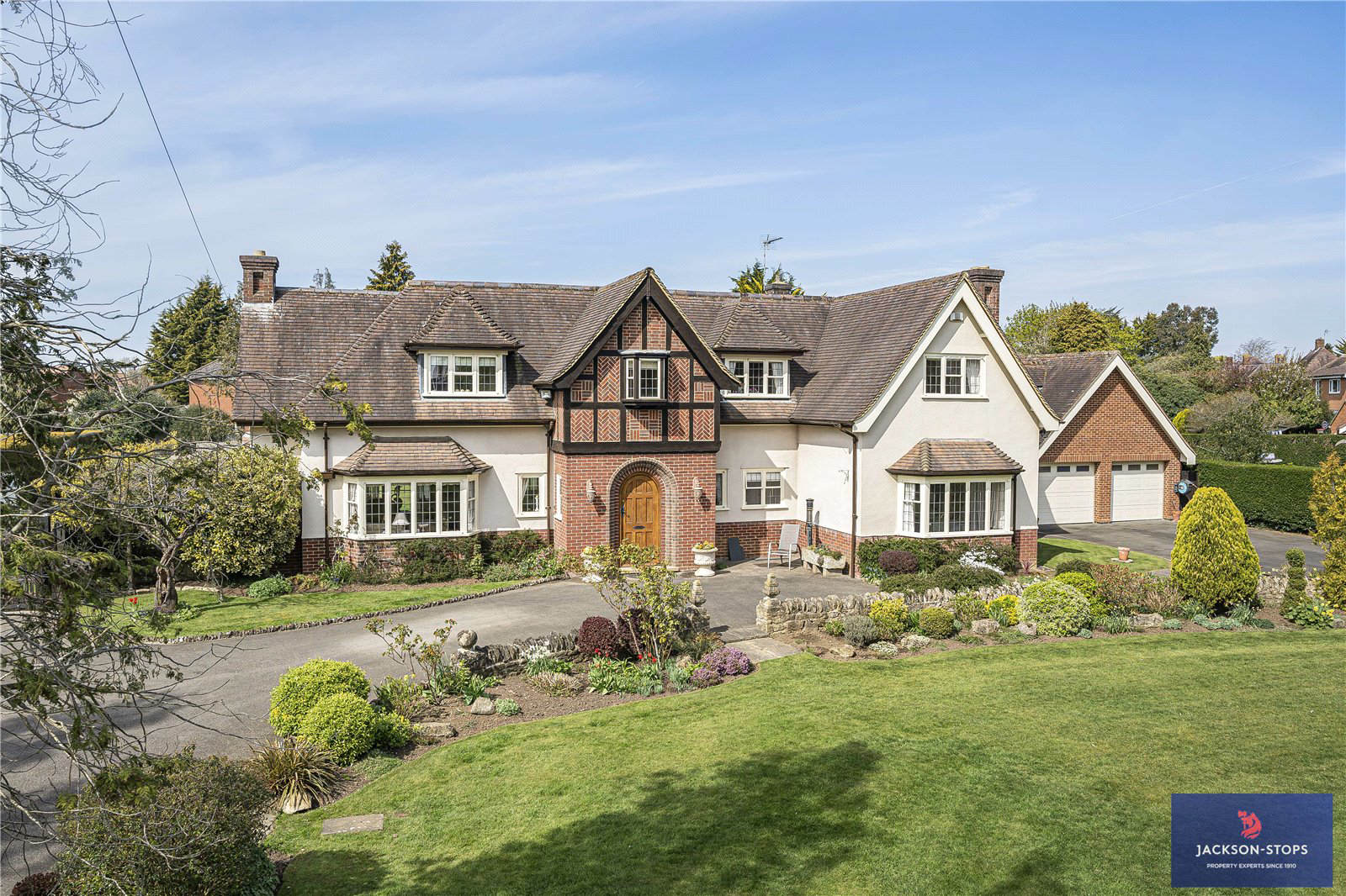 Warkton Lane, Barton Seagrave, Kettering, Northamptonshire, NN15