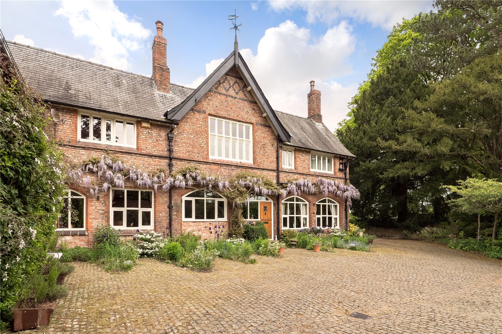 Altrincham Road, Styal, Wilmslow, Cheshire, SK9