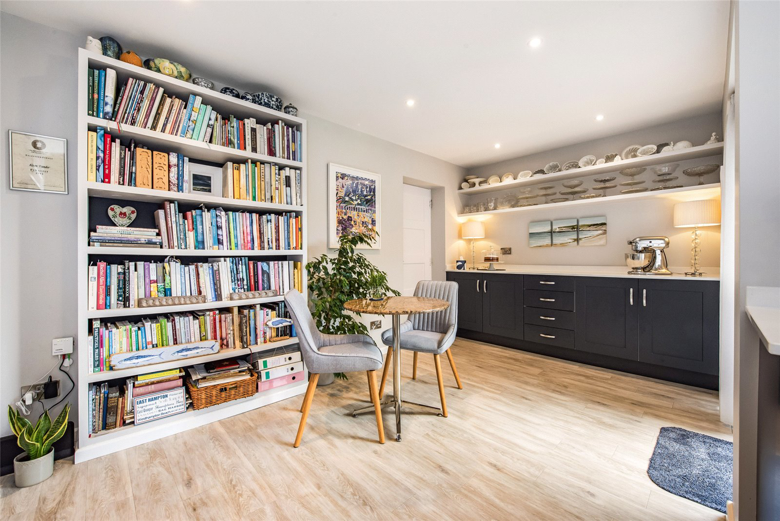Kitchen/Breakfast Rm