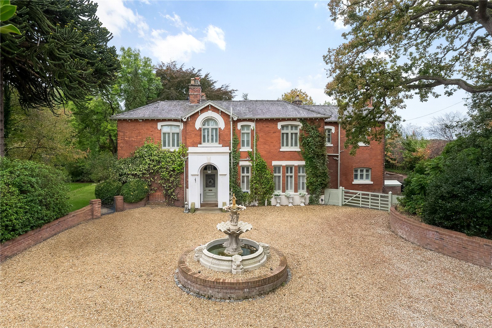 Knutsford Road, Chelford, Cheshire, SK11