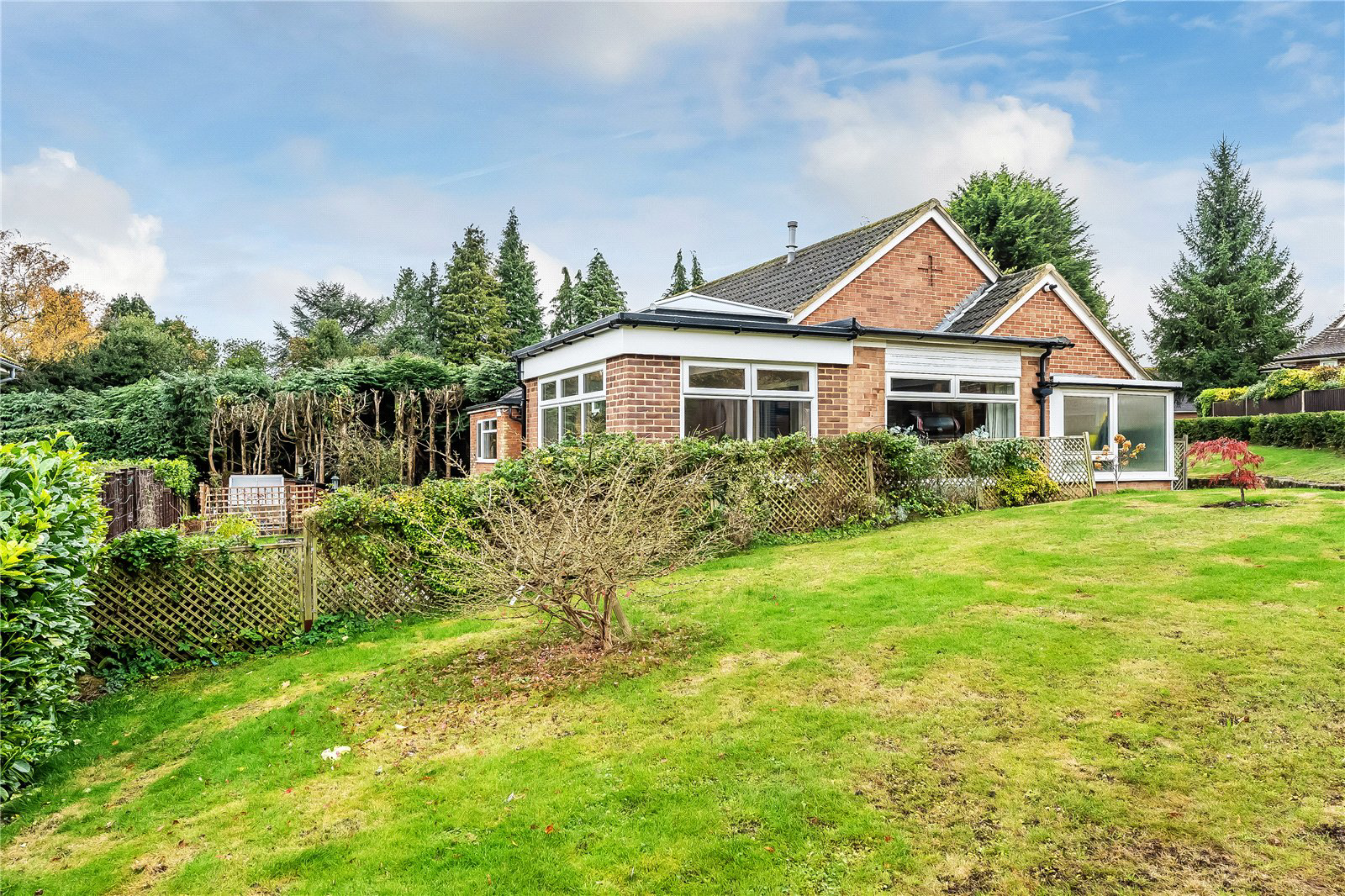 Huntersfield Close, Reigate, Surrey, RH2, photo 12