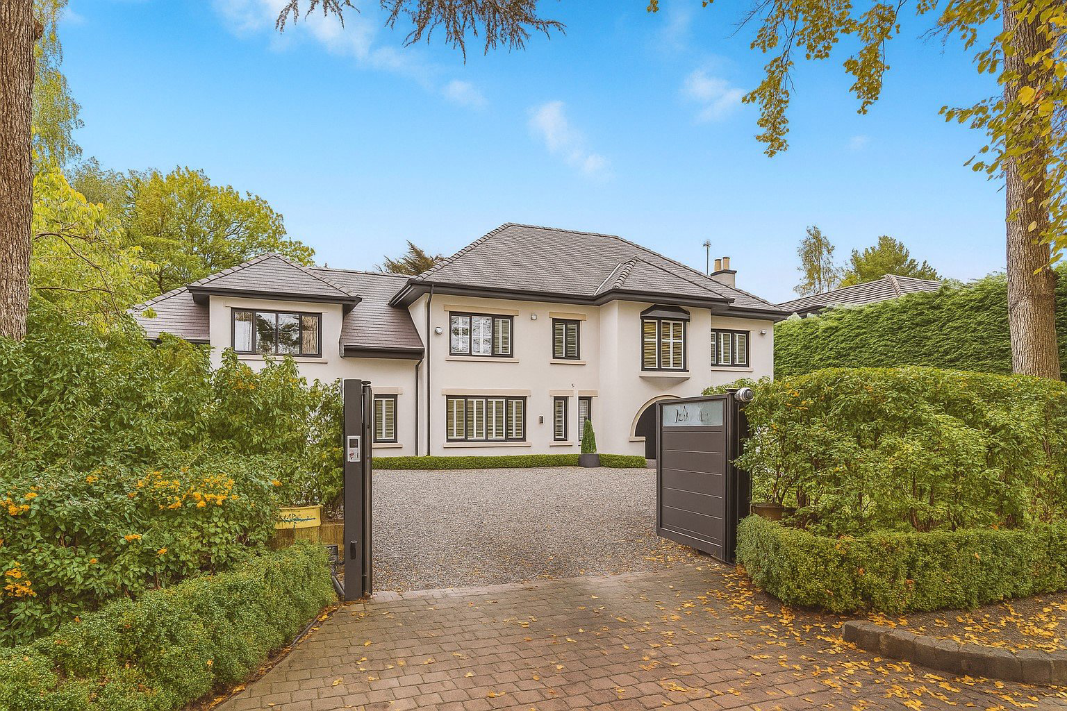 Bollinway, Hale, WA15