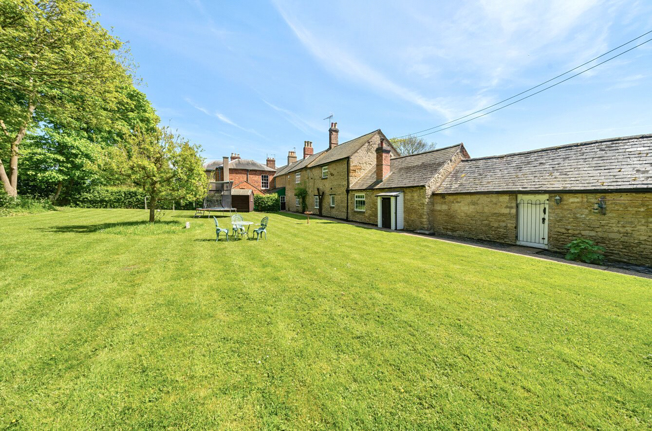 Ravenstone Lane, Horton, Northamptonshire, NN7, photo 29