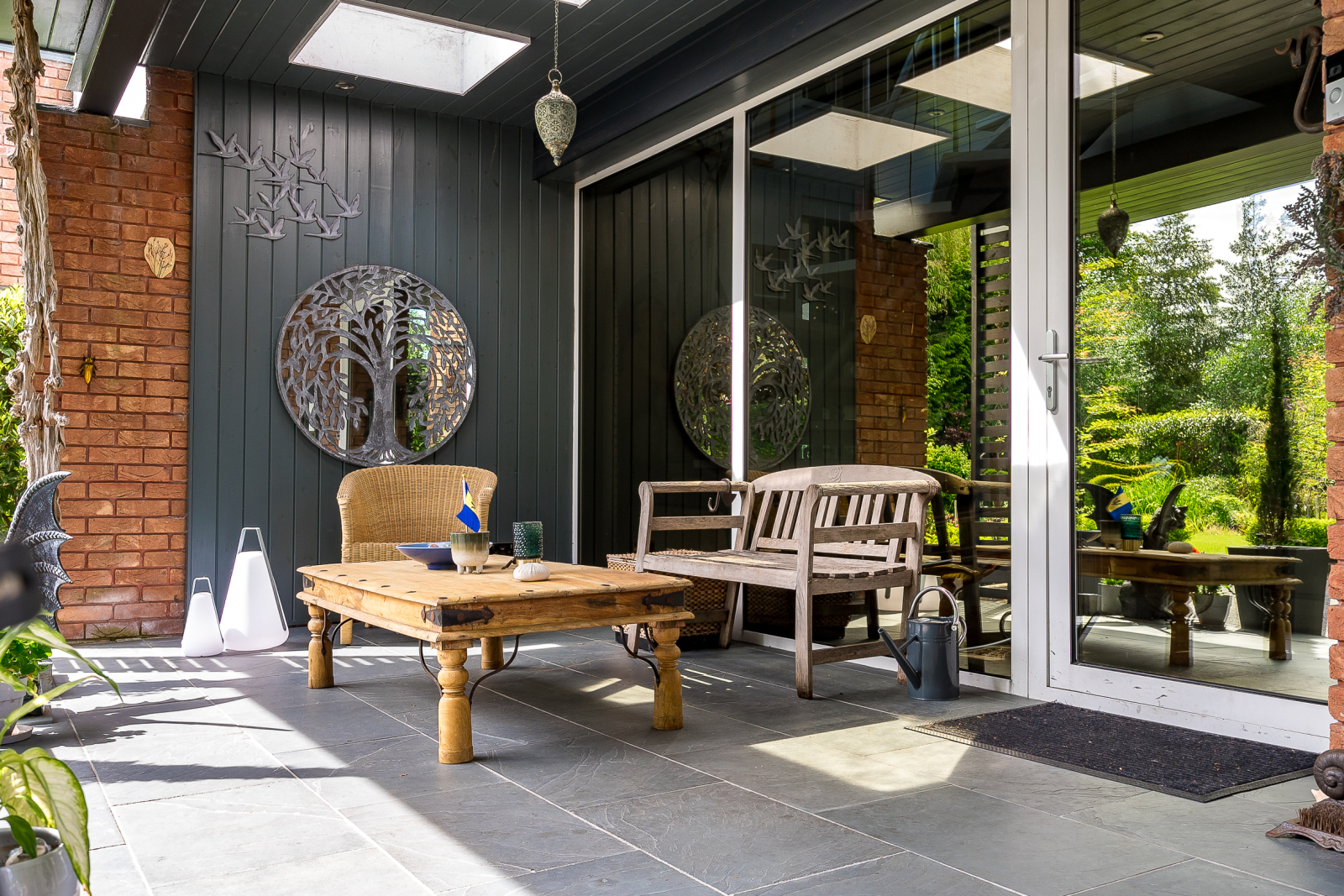 Broad Lane, Hale, WA15, photo 6