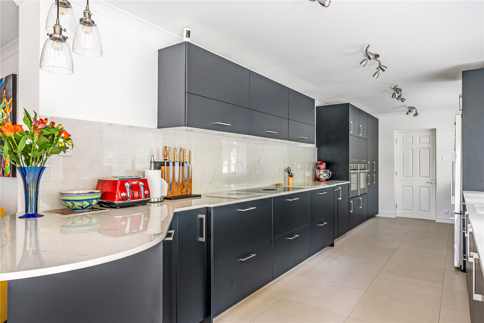 Slines Oak Road, Woldingham, Caterham, Surrey, CR3, photo 4