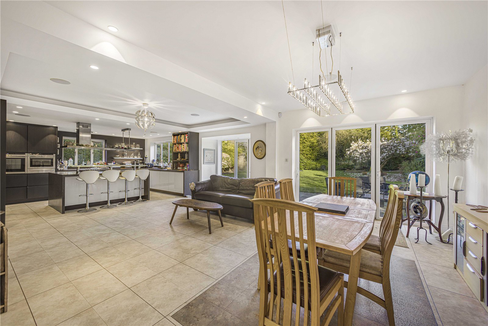 Whalley Road, Hale, WA15, photo 5