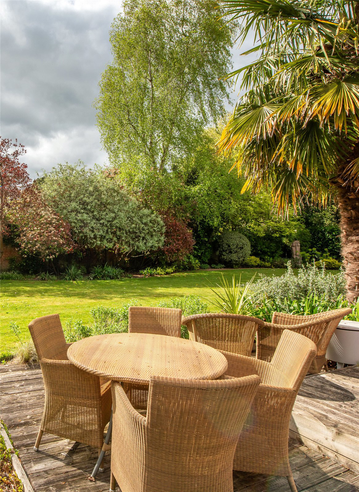 Old Road, Buckland, Betchworth, Surrey, RH3, photo 28