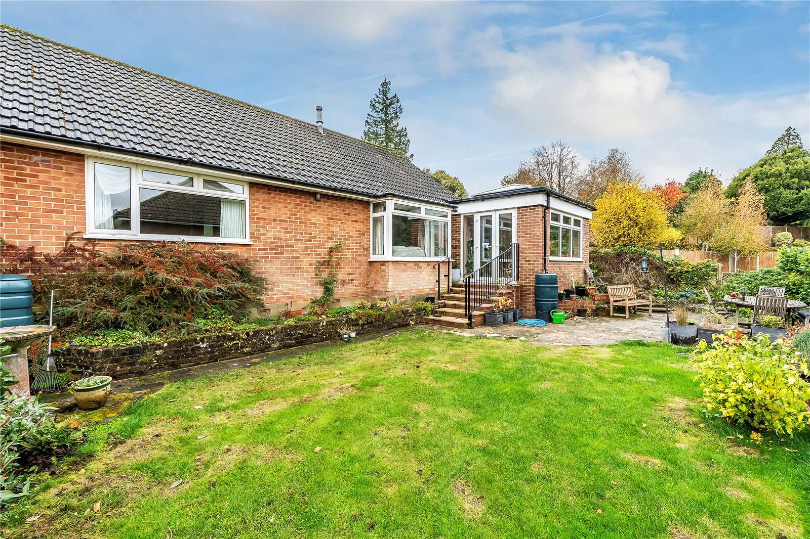 Huntersfield Close, Reigate, Surrey, RH2, photo 4
