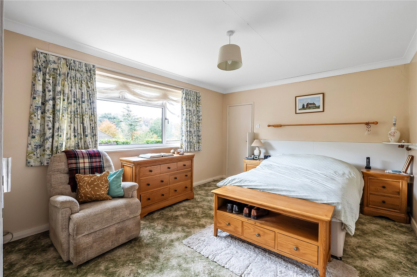 Huntersfield Close, Reigate, Surrey, RH2, photo 9