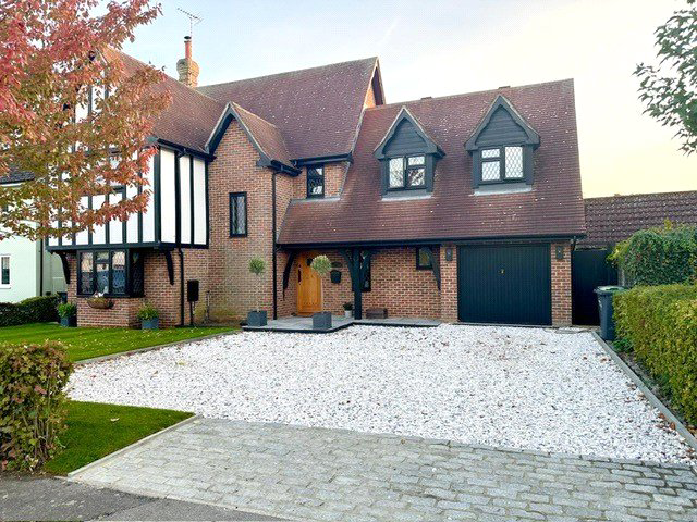Bannister Green, Felsted, Essex, CM6