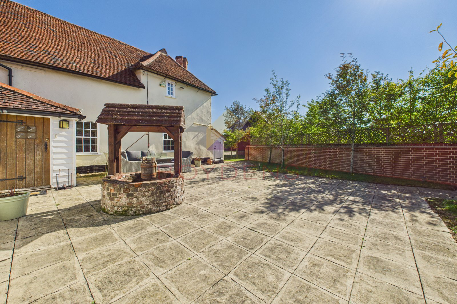 High Trees, Lexden Road, West Begholt, Colchester, CO6, photo 24