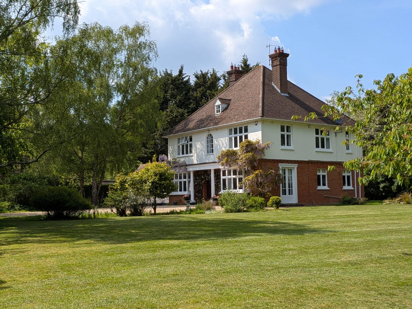 Dynes Hall Road, Great Maplestead, Halstead, Essex, CO9