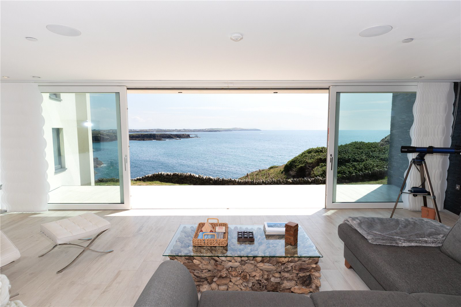 Lon Isallt, Trearddur Bay, Holyhead, Anglesey, LL65, photo 7
